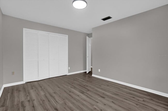 Building Photo - 3966 Lake Mira Dr