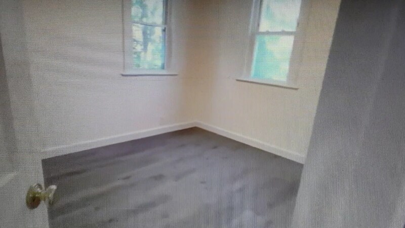 Building Photo - 2690 S 10th St