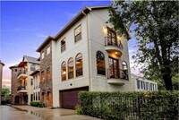 Building Photo - 1826 Portsmouth St