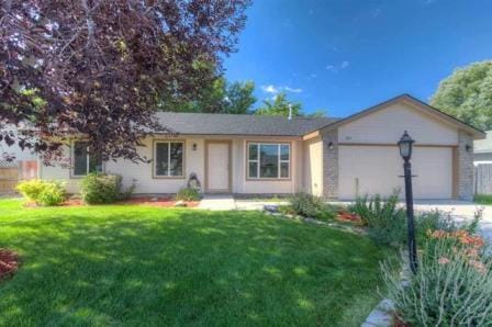Primary Photo - 305 W Waterbury Dr