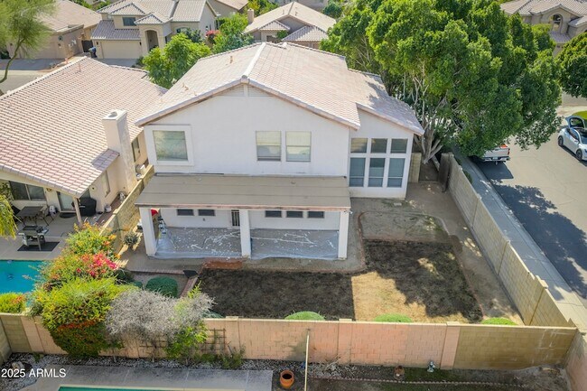 Building Photo - 3844 E Kings Ave