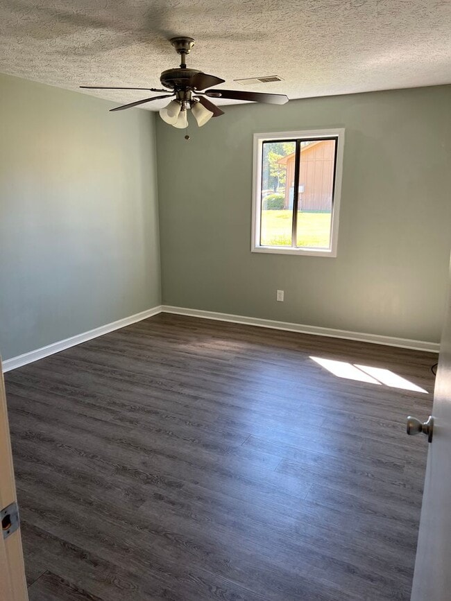 Primary Photo - 97 Evergreen Ln