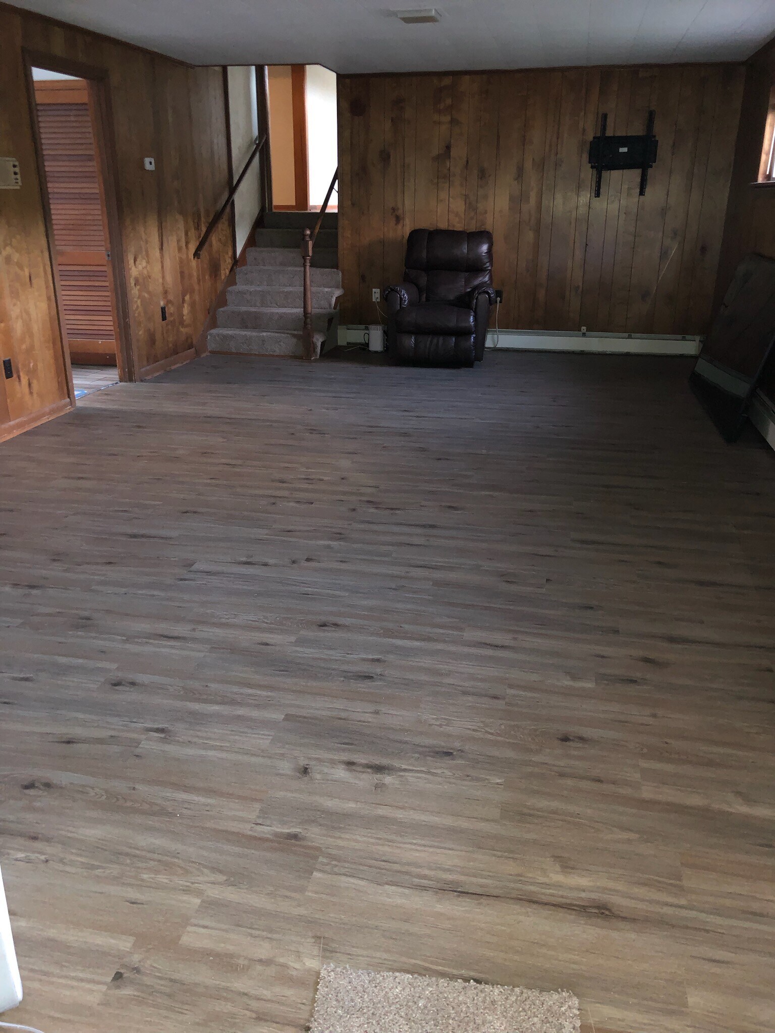 Building Photo - 1048 Hillwell Rd