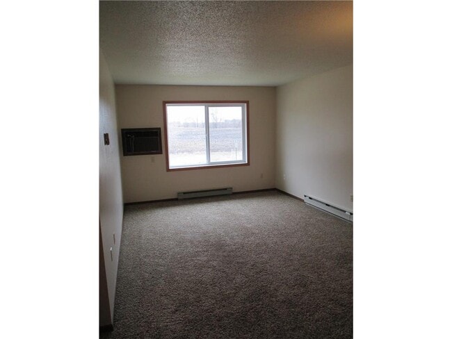 Building Photo - 480 W Main St