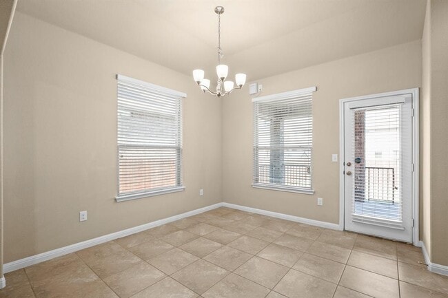 Building Photo - 16440 Pienza Dr