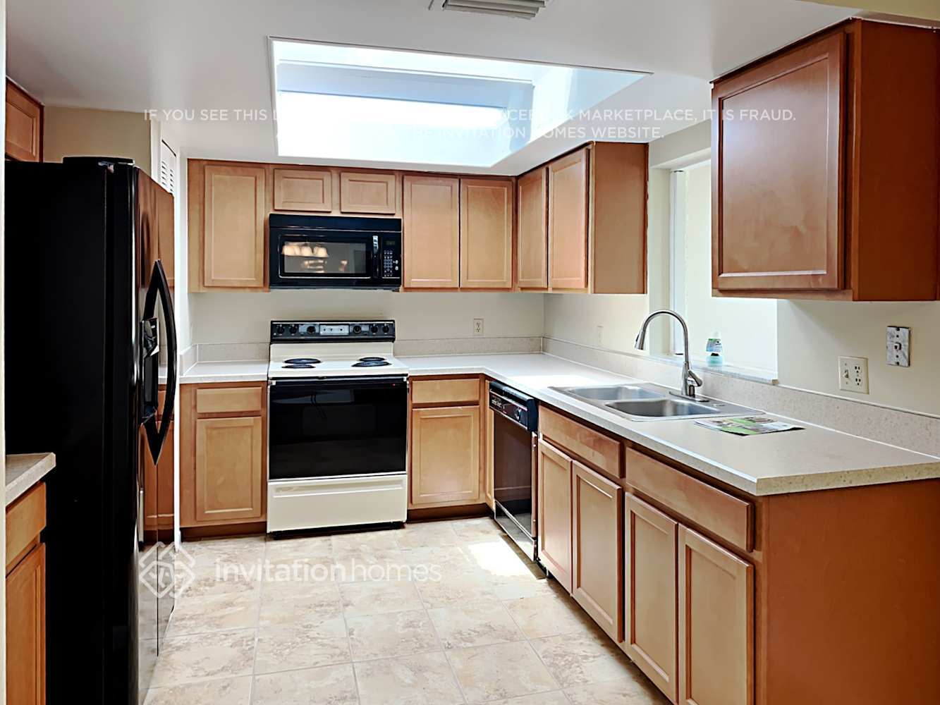 Building Photo - 3856 Stonemont Dr