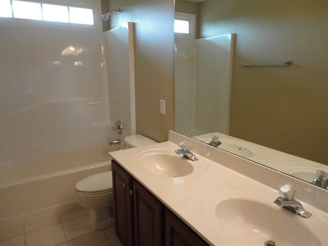 Building Photo - 2300 Barton Oaks Drive