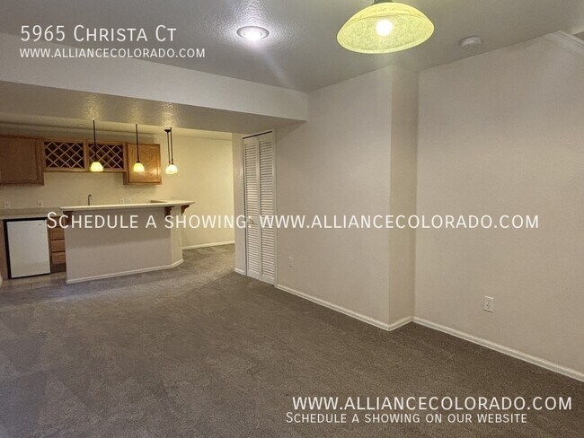 Building Photo - 5965 Christa Ct