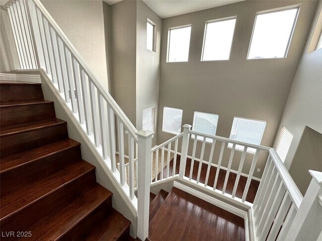 Building Photo - 8133 Stonyford Ct
