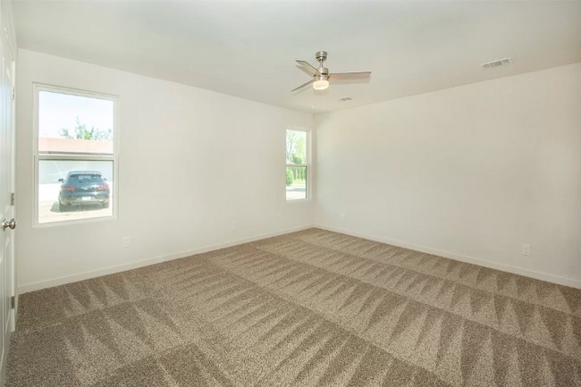 Building Photo - 3057 Dothan Ln