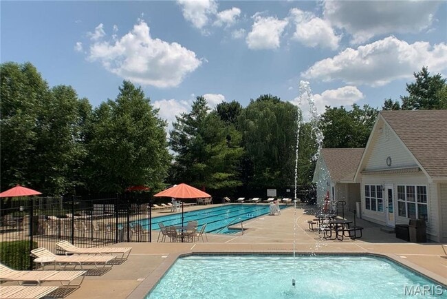 Building Photo - Stunning 3 Bed 3 Bath Ranch In Chesterfiel...