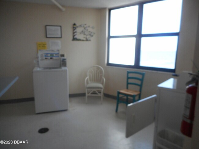 Building Photo - 1415 Ocean Shore Blvd