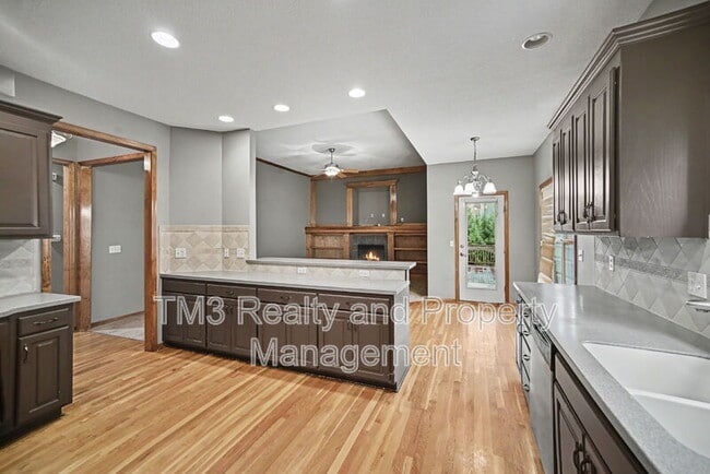 Building Photo - 21922 W 121st Terrace