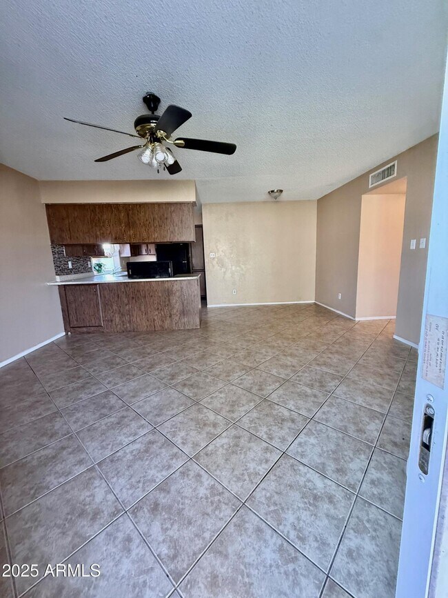 Building Photo - 8738 W Columbus Ave