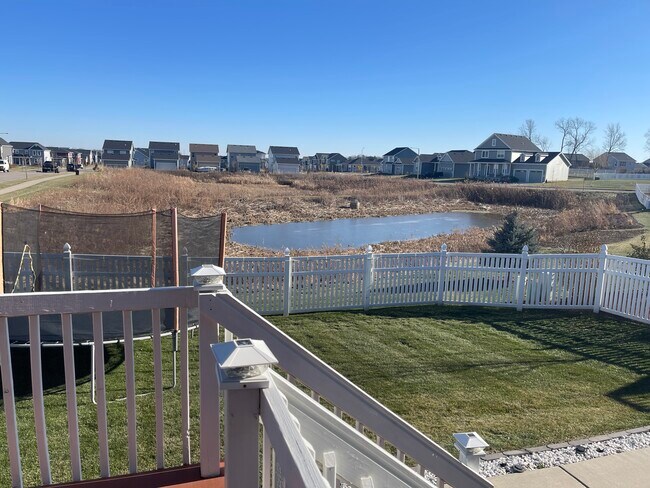 Building Photo - 113 Alton Dr