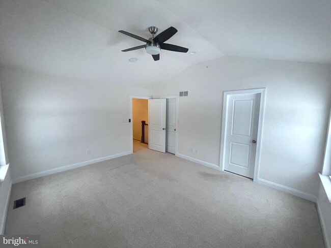 Building Photo - 365 W Boulder Dr