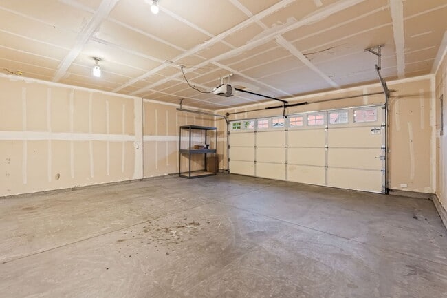 Building Photo - 4bd/2.5ba Home Near the Marketplace Nampa ...