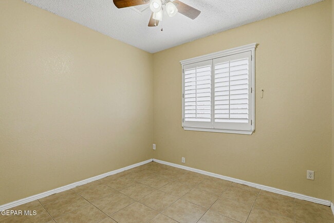 Building Photo - 12528 Martin Bauman Dr