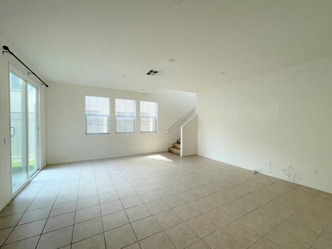 Building Photo - 2879 S Via Belamaria