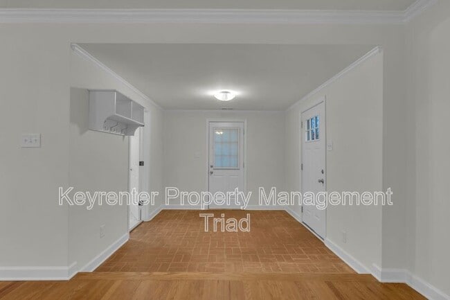 Building Photo - 1501 Quail Dr