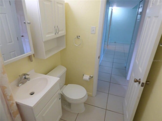 Building Photo - 3372 Croton Terrace