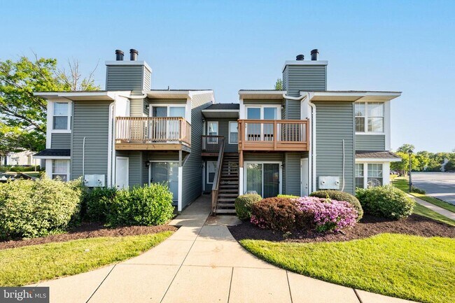 Building Photo - 8610 Beekman Pl