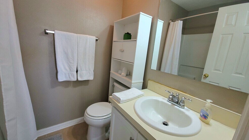 Both bedrooms have an ensuite attached bathroom. - 4408 Tuscan Loon Dr