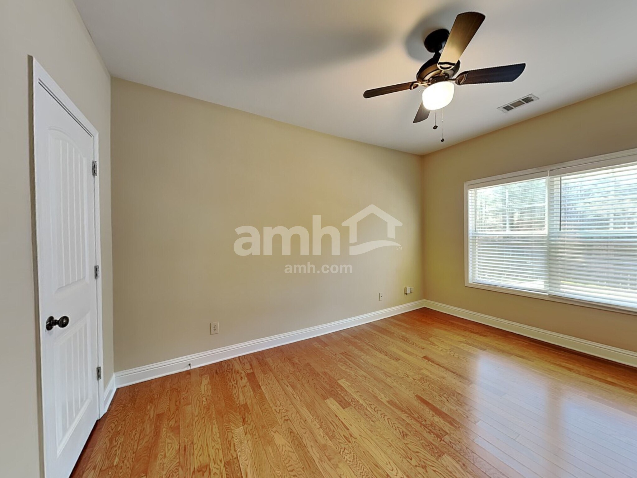 Building Photo - 1152 Thomas Daniel Way