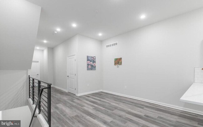 Primary Photo - 1948 N 19th St