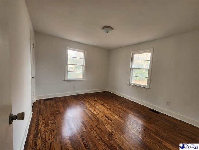 Building Photo - 2345 W McCown Dr