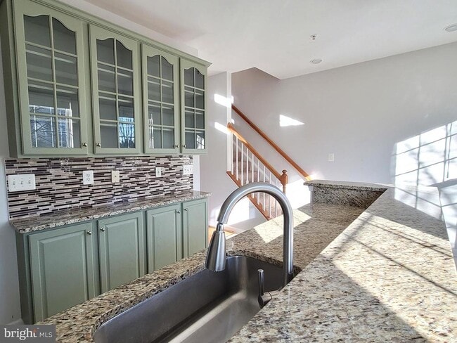 Building Photo - 3618 Sprigg St S