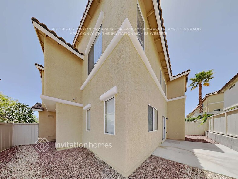 Building Photo - 9293 Hainsworth Ave