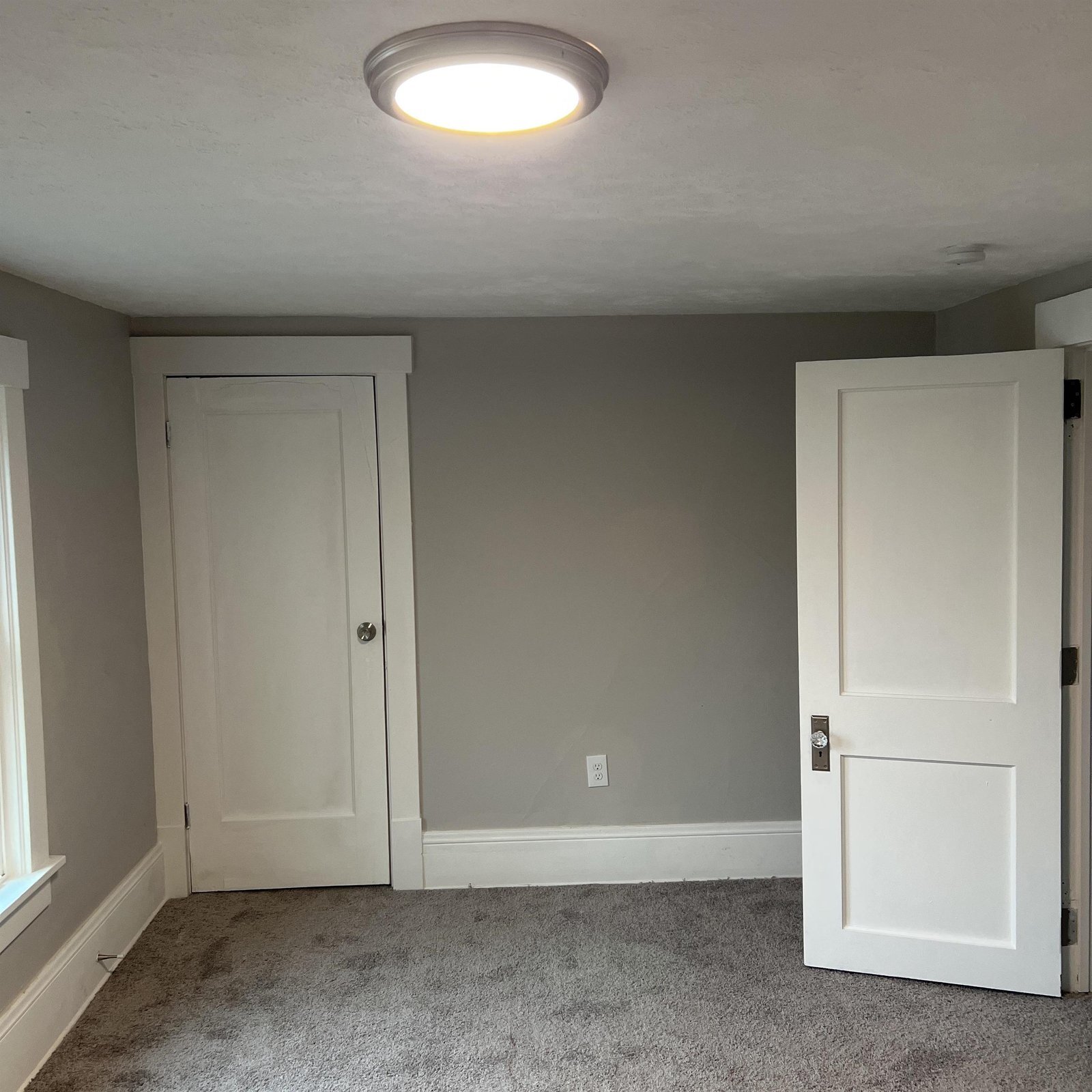 Building Photo - 1919 Widmer Ct NE