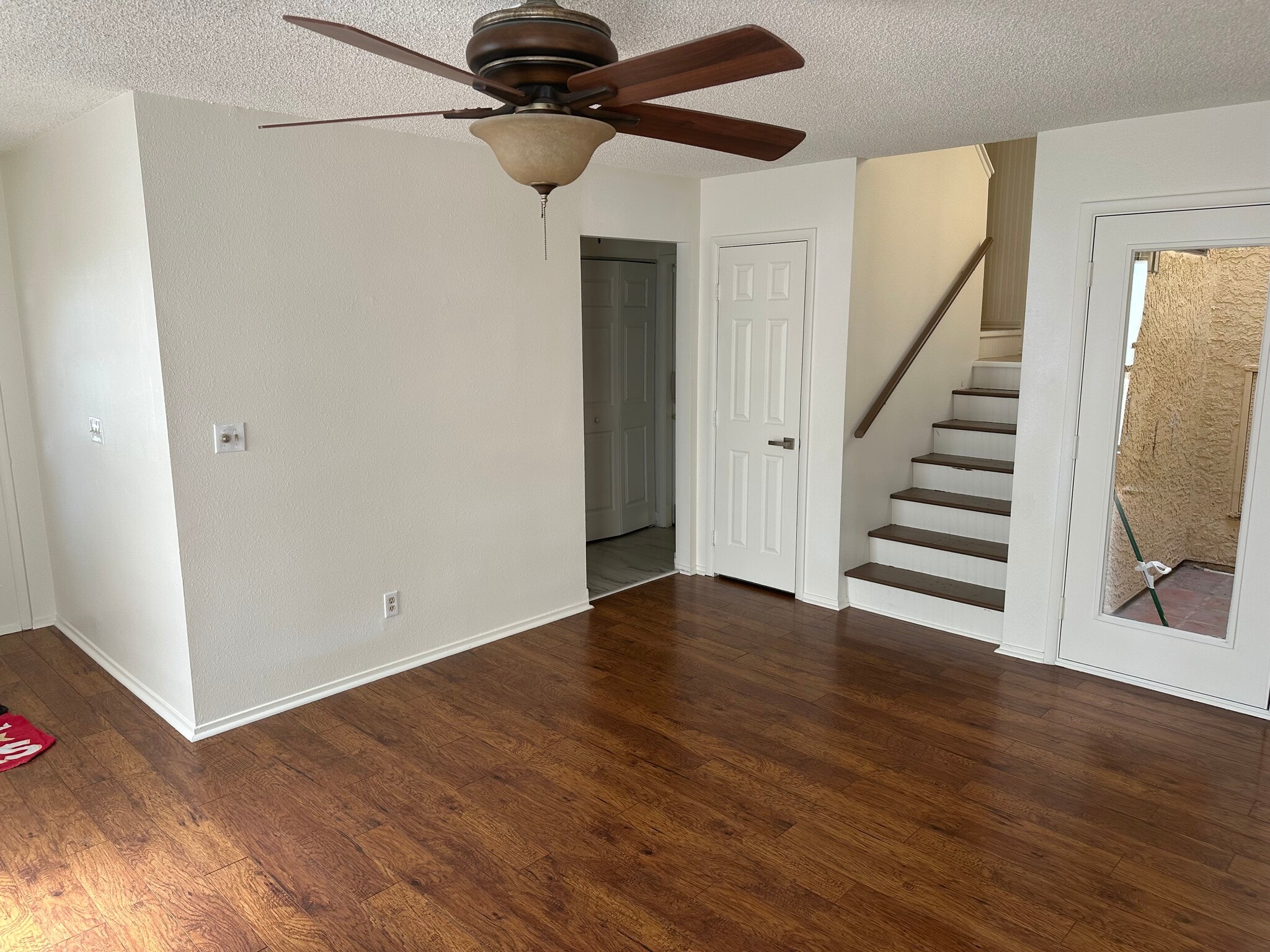 Building Photo - 8140 Spur Ct