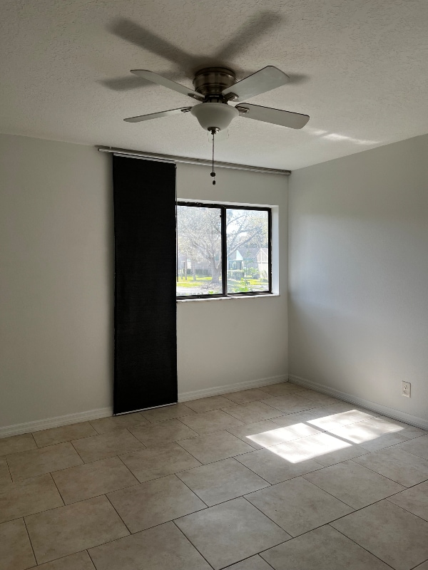 Building Photo - 8001 Hibiscus Dr