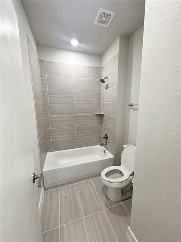 Building Photo - 2309 Rook Dr