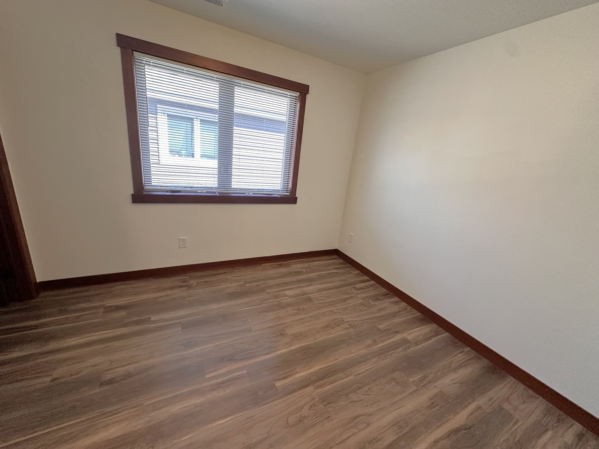 Building Photo - 1726 Aspen Ct