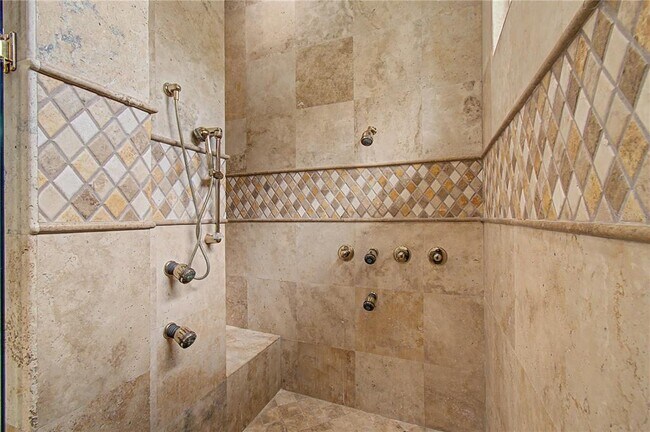 Building Photo - 9313 Southern Breeze Dr