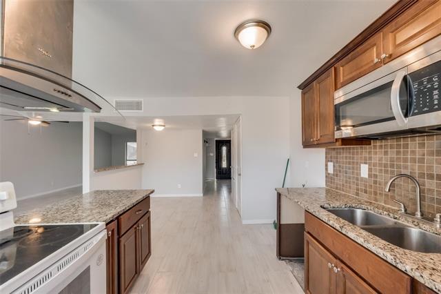 Building Photo - 454 Cambria Dr