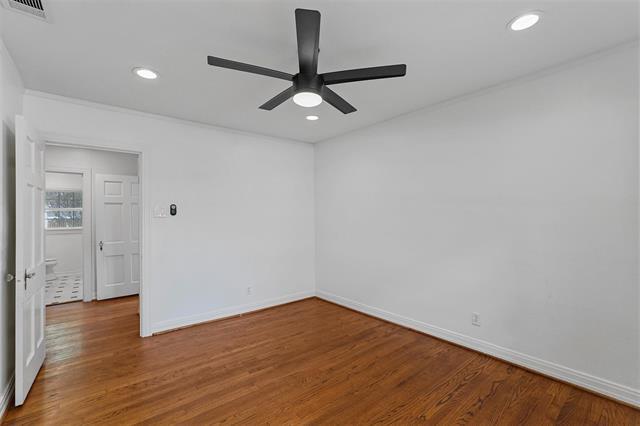 Building Photo - 6421 Kenwood Ave