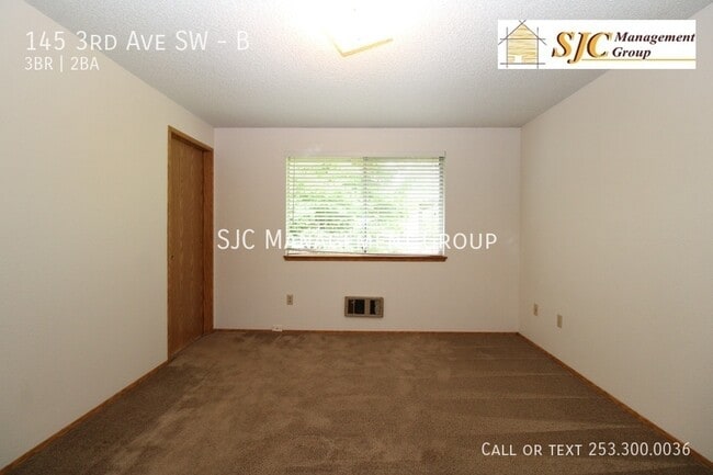 Building Photo - 145 3rd Ave SW