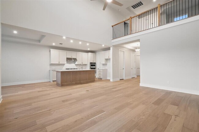 Building Photo - 5336 Cosenza Trce