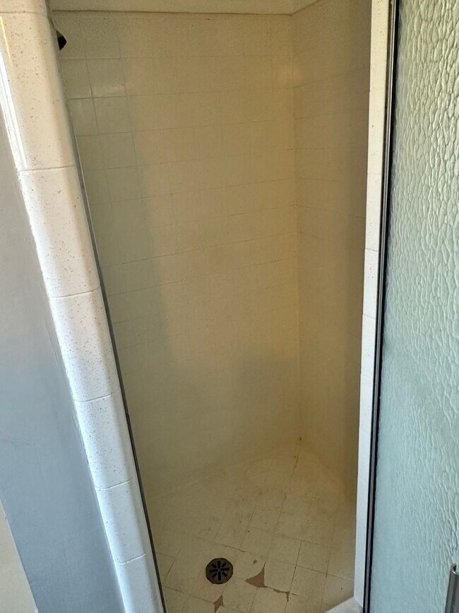 Building Photo - Valley Spring, 11339-11345