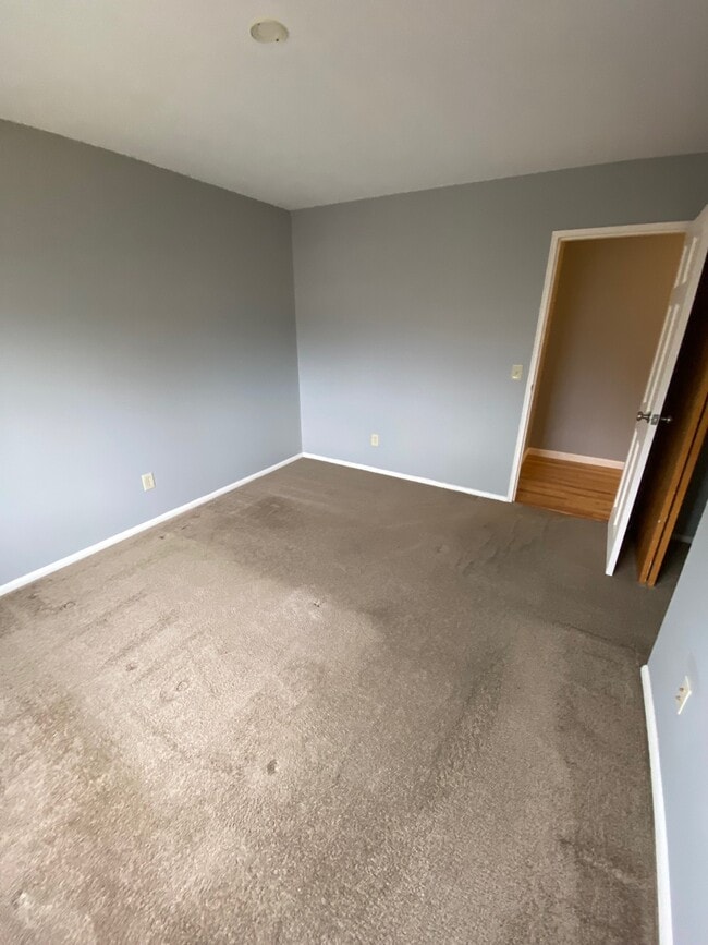 Building Photo - 799 Sergeant Palmateer Way