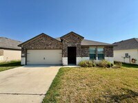 Building Photo - 2014 Gadwall Dr