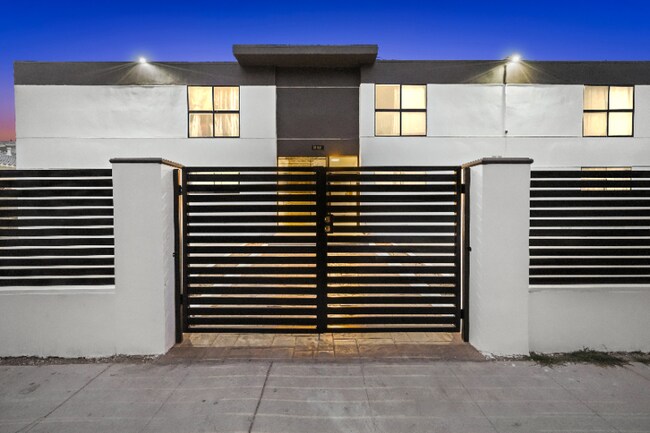 Building Photo - 11461 Albers St