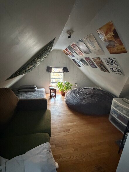 Building Photo - 1 Sachem St