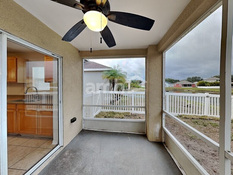 Building Photo - 10126 41st Ct E