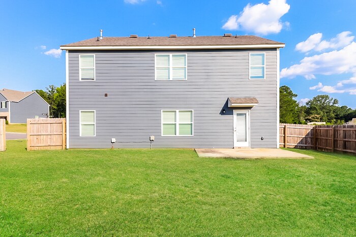 Building Photo - 5615 Timber Leaf Lp