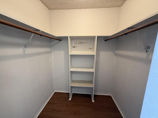 Building Photo - 13155 Ixora Ct